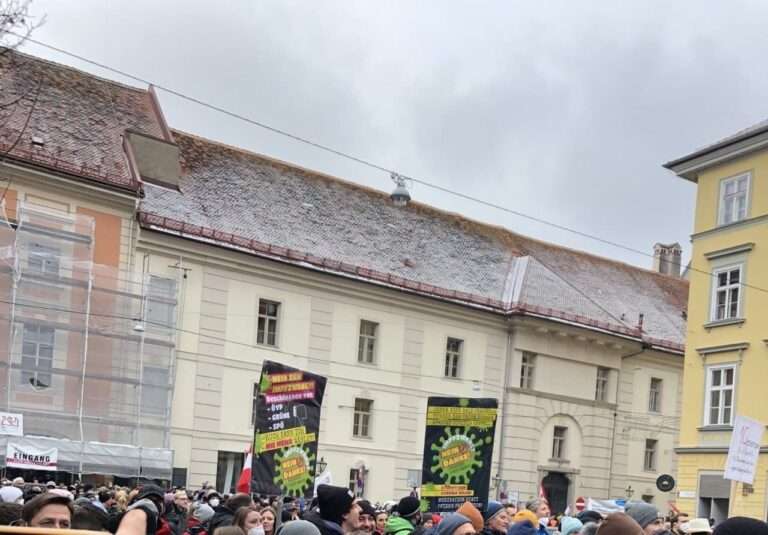 Größte Demos der Zweiten Republik in Österreich: So lief das Wochenende