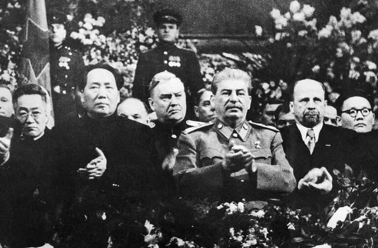 Im Bündnis mit der Sowjetunion (1949 – 60) – Artikelserie zu China Teil VII